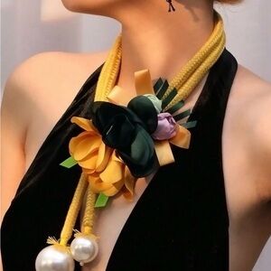 Elegant Yellow Floral Rope Necklace